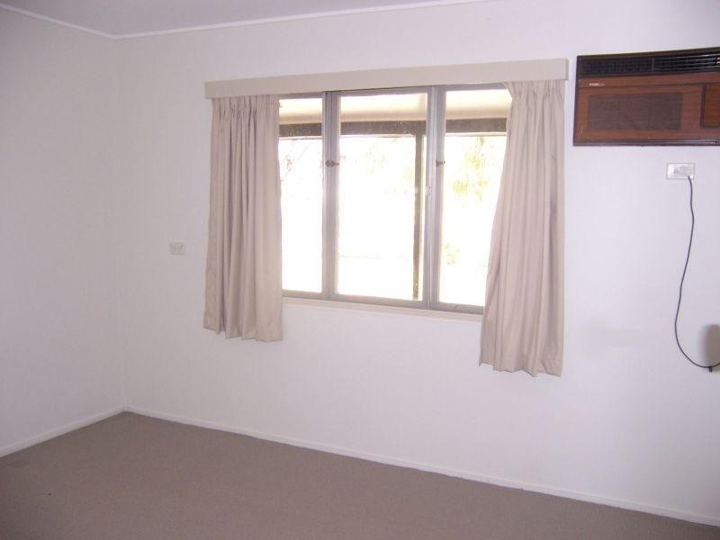 11 Copland Street, Emerald QLD 4720