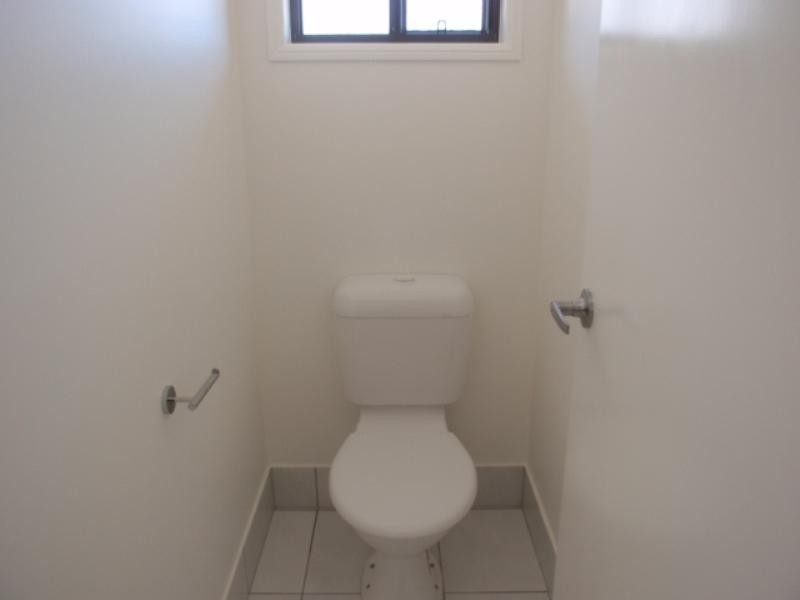 7 Blue Gum Drive, Emerald QLD 4720