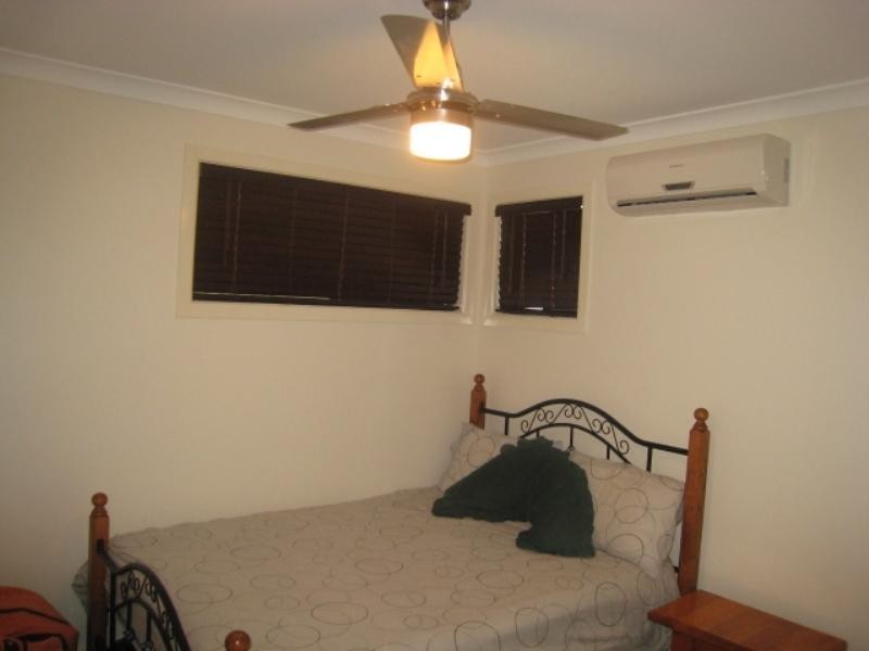 2A Paperbark Place, Emerald QLD 4720