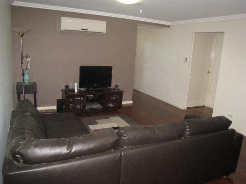 2A Paperbark Place, Emerald QLD 4720