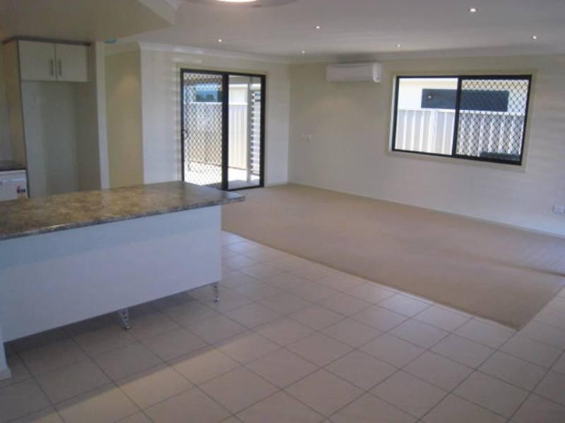 1/57 Jeppesen Drive, Emerald QLD 4720