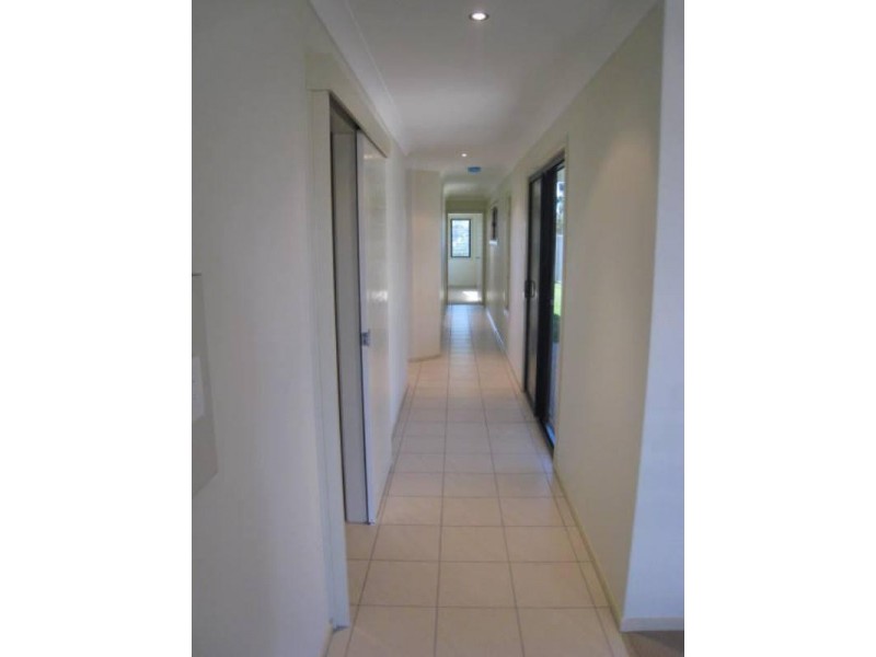 1/57 Jeppesen Drive, Emerald QLD 4720