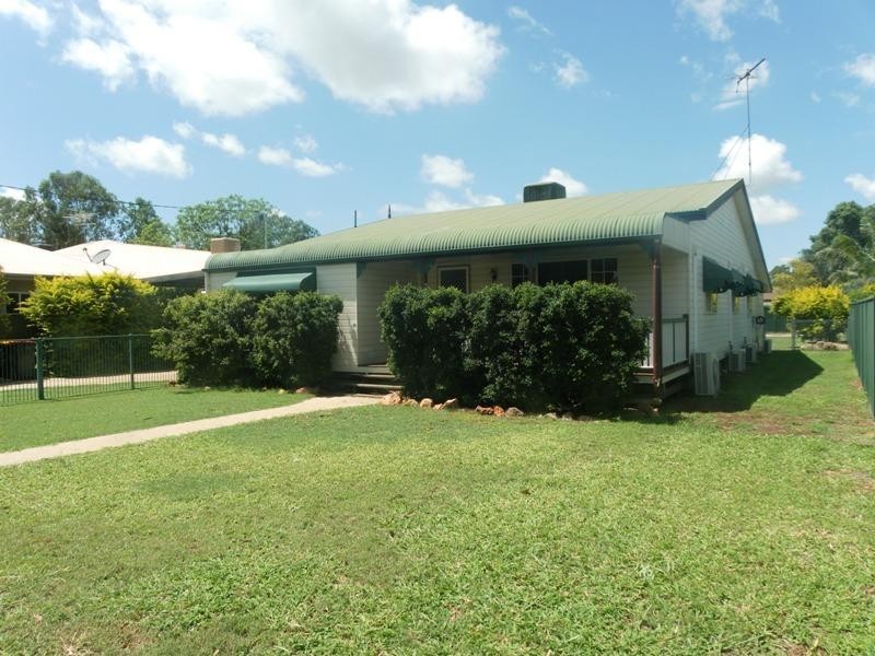 31 Gray Street, Emerald QLD 4720