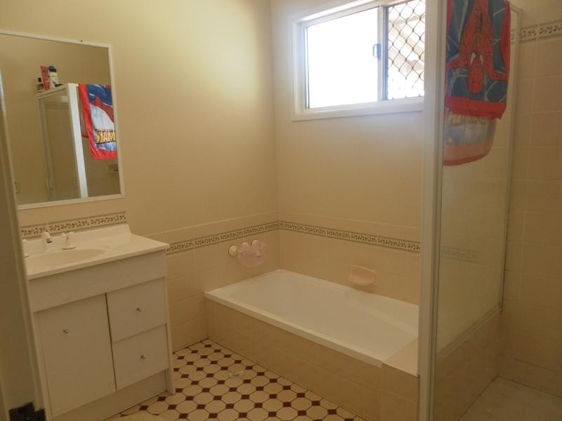 31 Gray Street, Emerald QLD 4720