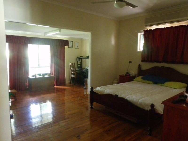 31 Gray Street, Emerald QLD 4720