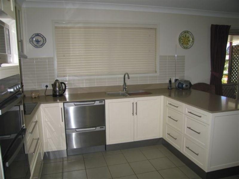 20 Crinum Crescent, Emerald QLD 4720