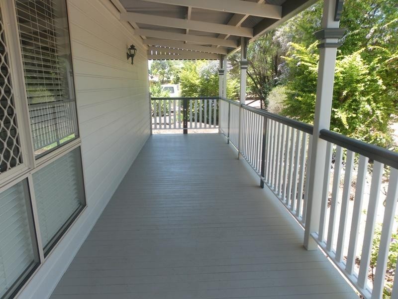 14 Akubra Drive, Emerald QLD 4720