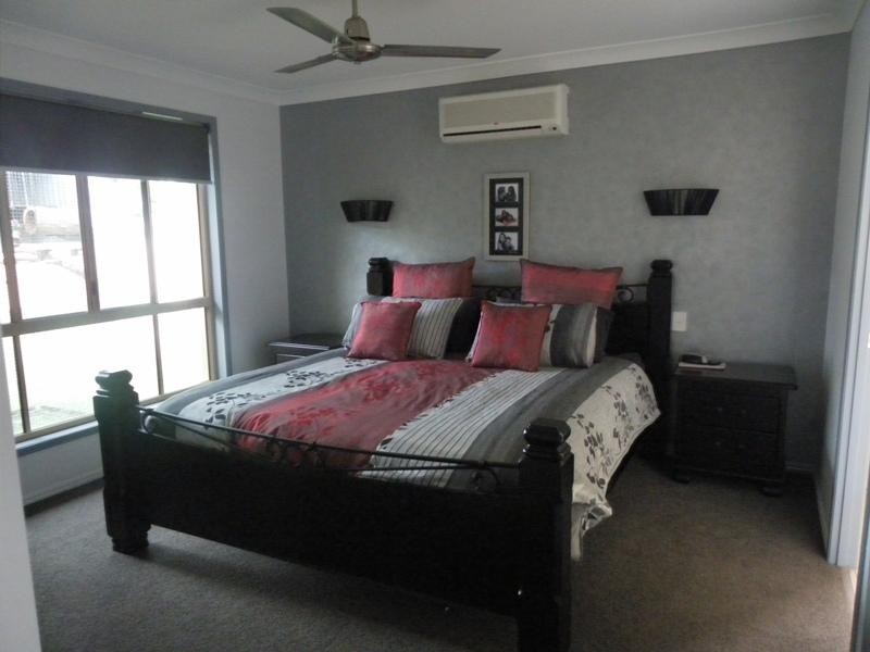 19 Callaghan Street, Emerald QLD 4720