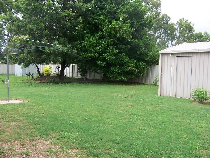 38 White Street, Emerald QLD 4720
