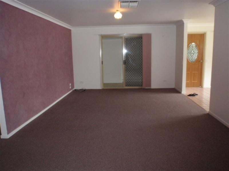 41 Bridgeman Street, Emerald QLD 4720