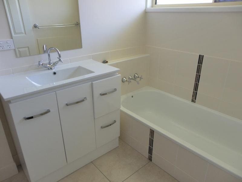 7 Waldby Court, Emerald QLD 4720