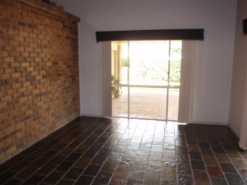 7 Egan Street, Emerald QLD 4720