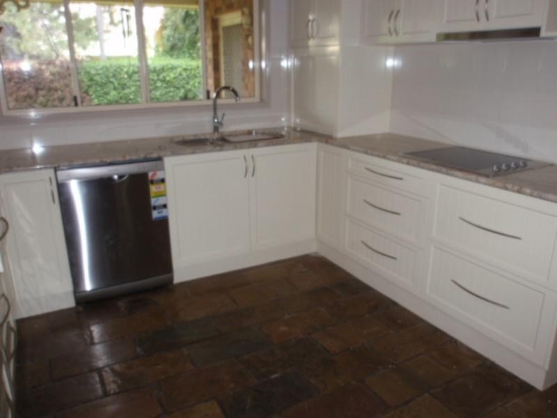 7 Egan Street, Emerald QLD 4720