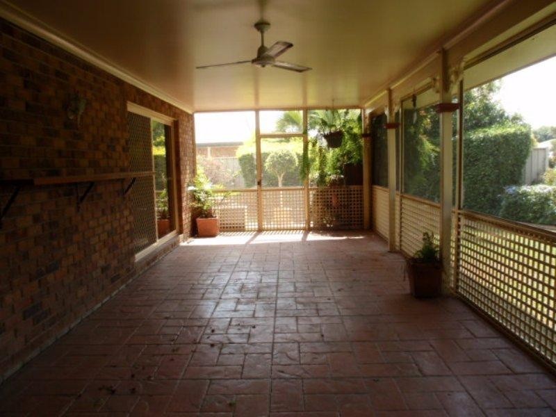 7 Egan Street, Emerald QLD 4720