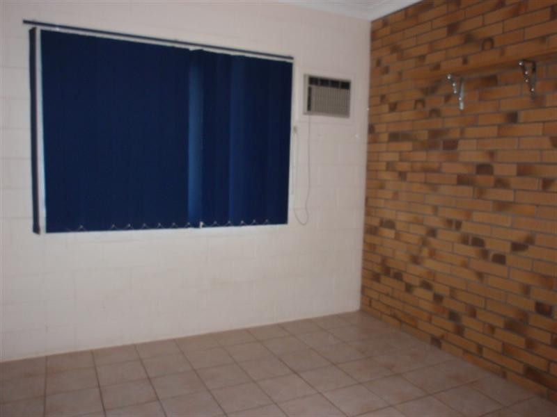 5 Vicki Close, Emerald QLD 4720