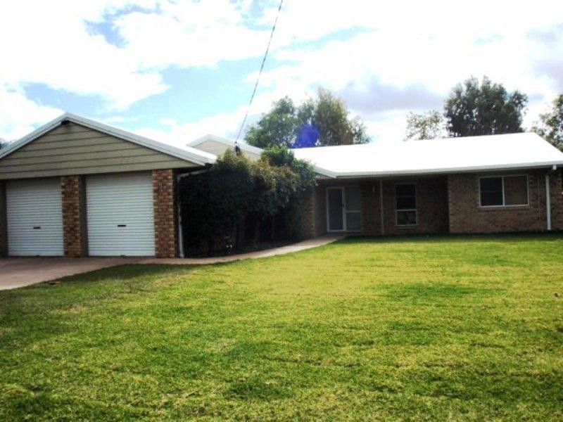 13 Cardinal Drive, Emerald QLD 4720