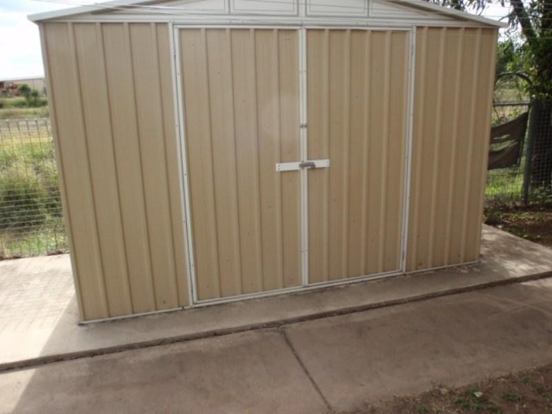 13 Cardinal Drive, Emerald QLD 4720
