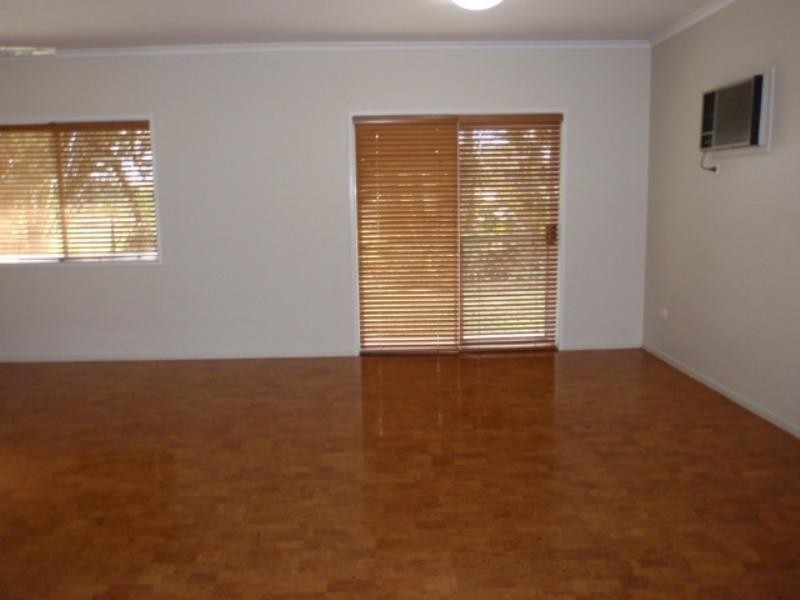 13 Cardinal Drive, Emerald QLD 4720