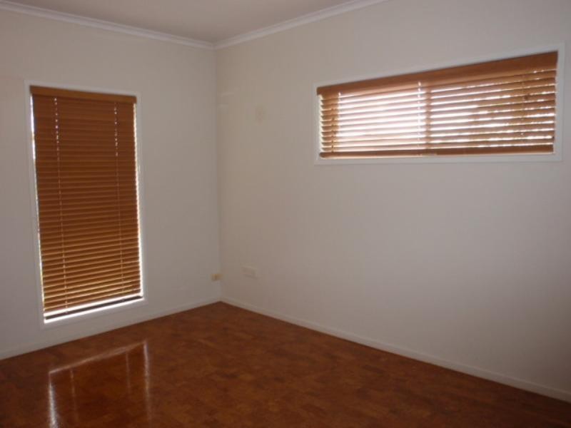 13 Cardinal Drive, Emerald QLD 4720
