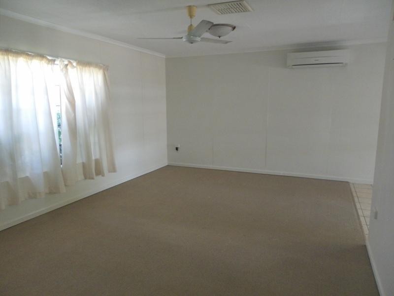 97 Retro Street, Emerald QLD 4720