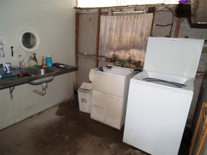 Bluff QLD 4702
