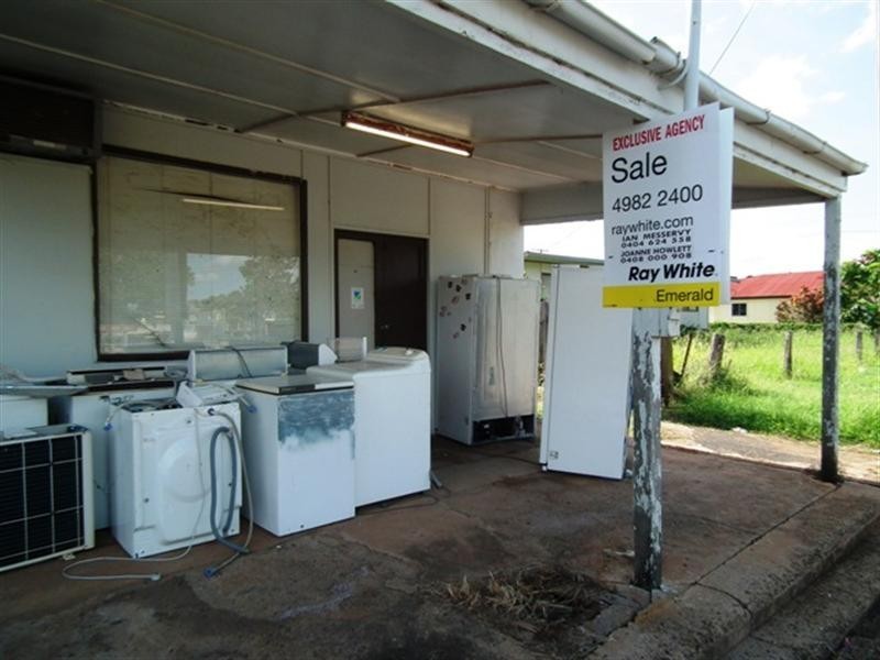 Bluff QLD 4702
