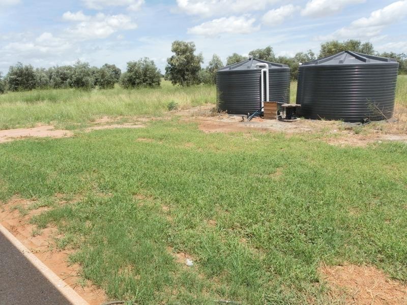 24 Glengallan Road, Emerald QLD 4720