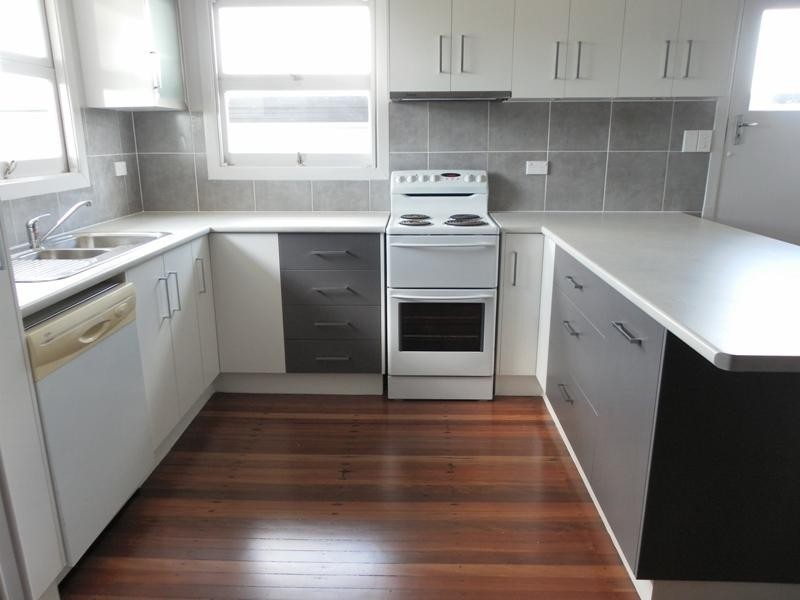 24 Glengallan Road, Emerald QLD 4720