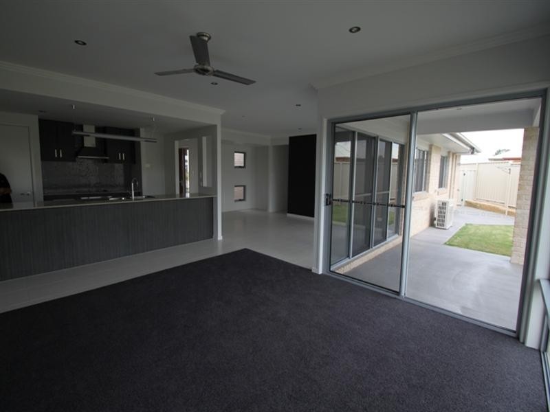 1/20-24 Mooney Crescent (The Vybe), Emerald QLD 4720