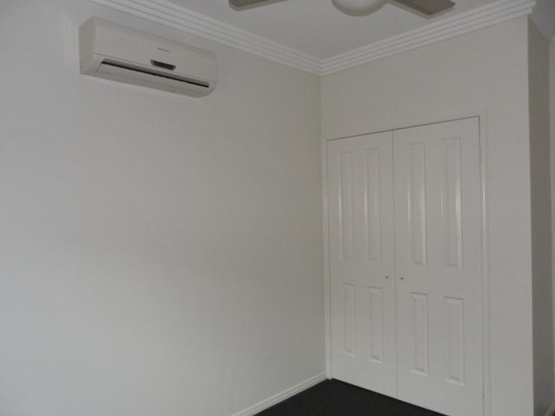 30 Berthun Street, Emerald QLD 4720