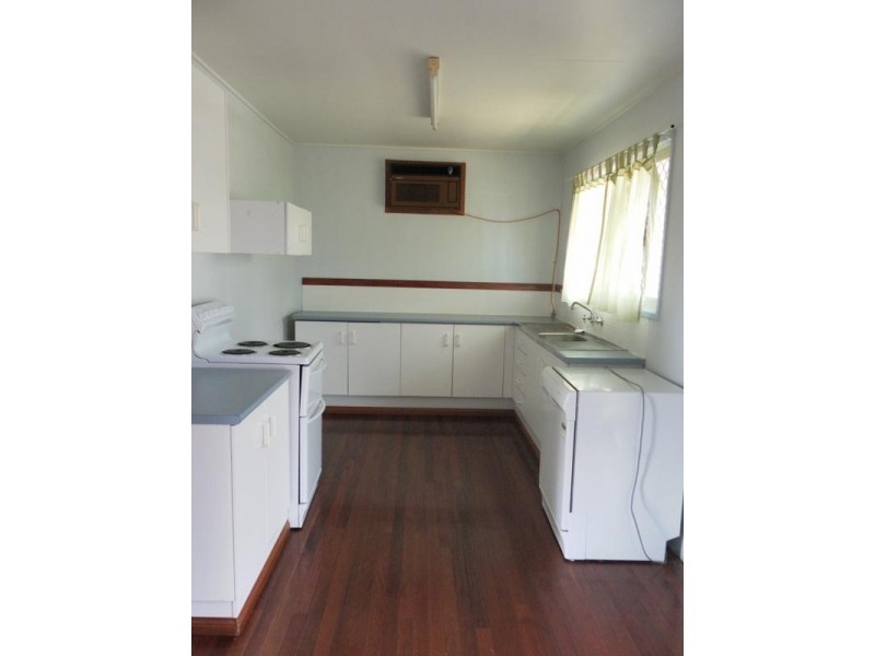 5 Conachan Street, Blackwater QLD 4717