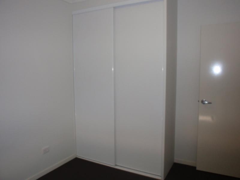 8 Paperbark Place, Emerald QLD 4720