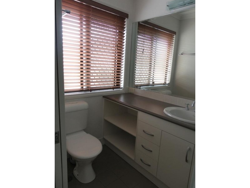 234 Borilla Street, Emerald QLD 4720