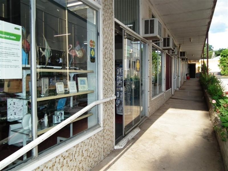 44 Eclipse Street, Springsure QLD 4722