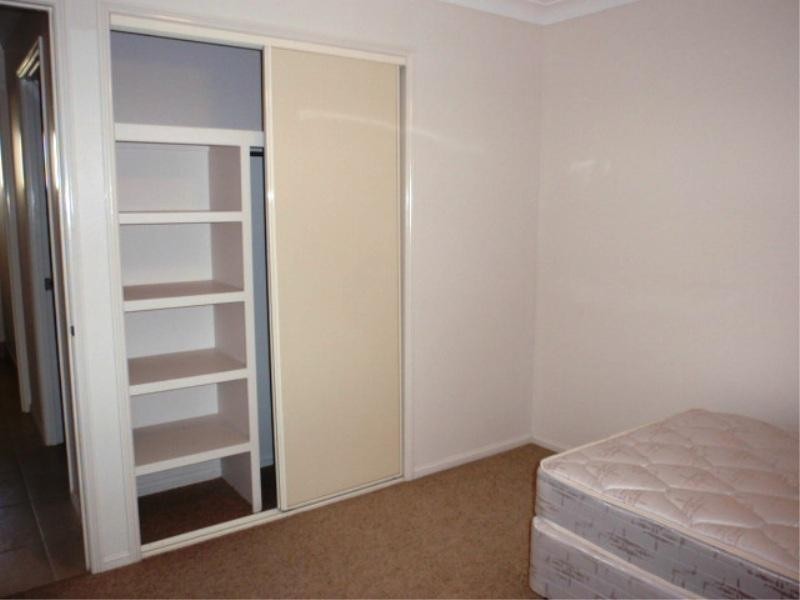 19 Roseanne Road, Emerald QLD 4720