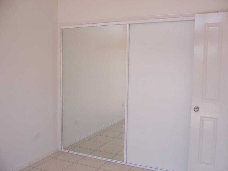 1/10 Guy Street, Emerald QLD 4720