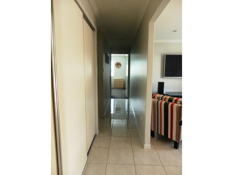 15 Glovar Street, Emerald QLD 4720