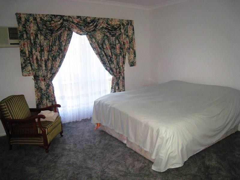 7 Ibell Court, Emerald QLD 4720