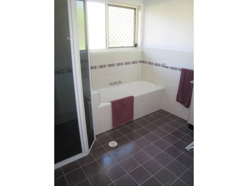 7 Ibell Court, Emerald QLD 4720