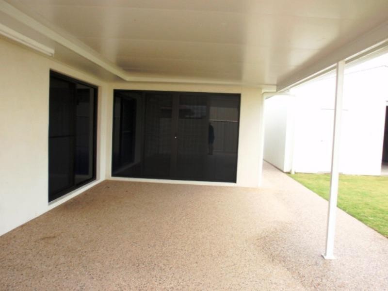 26 Moriarty Street, Emerald QLD 4720