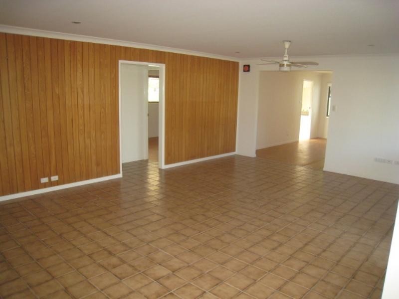 35 Baker Street, Emerald QLD 4720