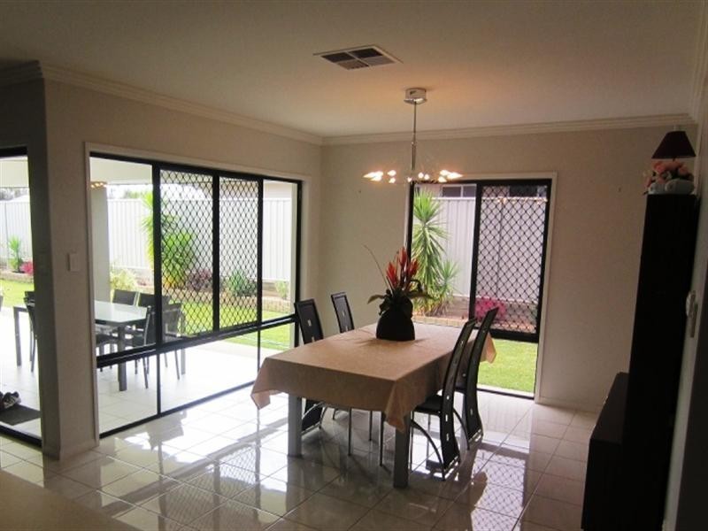 13 Saville Street, Emerald QLD 4720