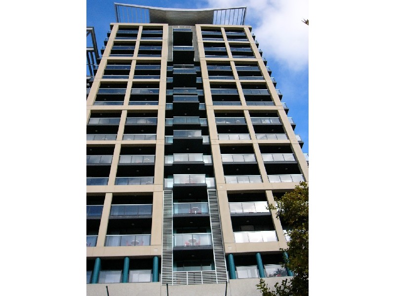 Apt 1006 102 – 105 North Terrace, Adelaide SA 5000