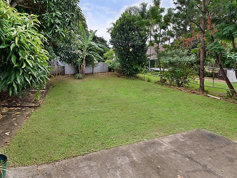 8 Zillman Road, Hendra QLD 4011