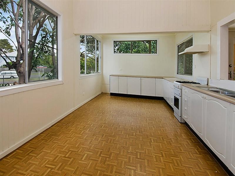 8 Zillman Road, Hendra QLD 4011