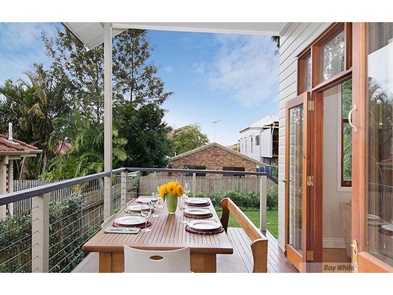 36 General Street, Hendra QLD 4011