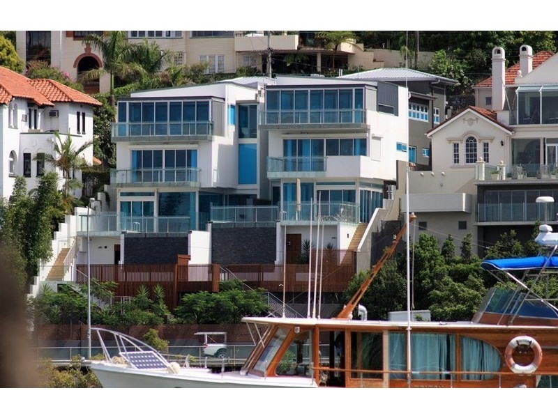 23 Hillside Crescent, Hamilton QLD 4007