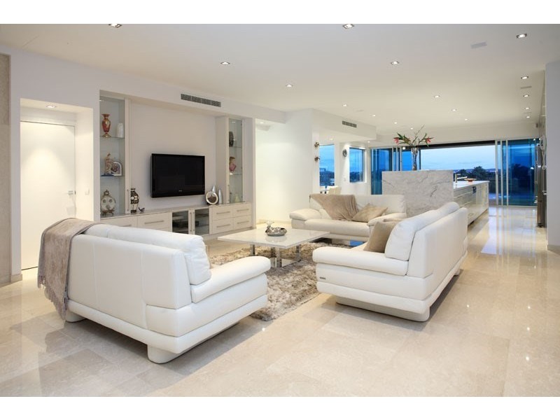 23 Hillside Crescent, Hamilton QLD 4007