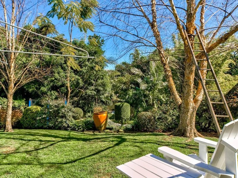 22 Lamont Road, Wilston QLD 4051