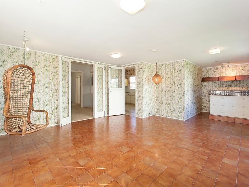 83 Canopus Street, Coorparoo QLD 4151